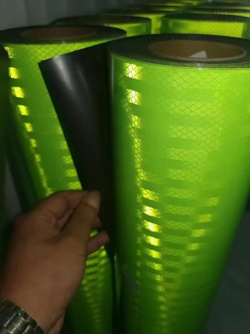 印之彩磁性egp反光膜,面膜是egp材质的,平整度好,吸墨效